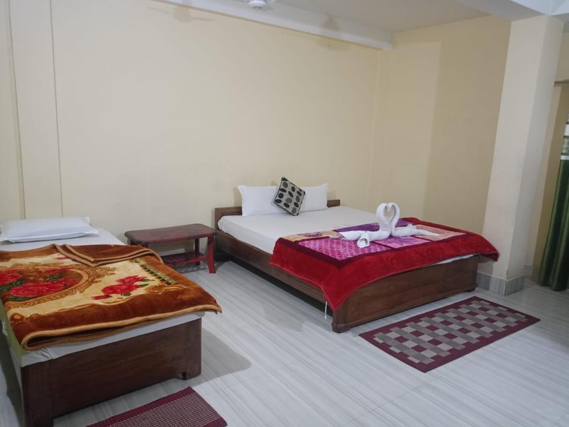 Hotel Kaziranga Holidays Bagian luar foto